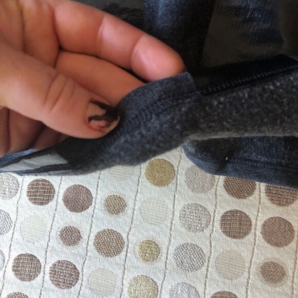 Victoria’s Secret sweatshirt   - Picture 4 of 7